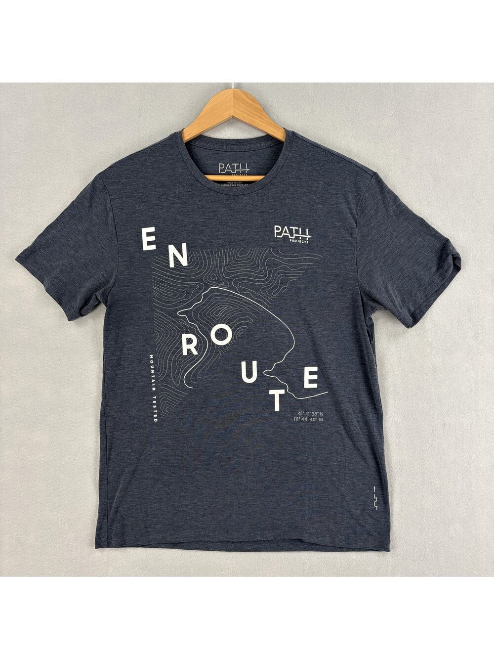 PATH Projects Shirt Size Large Gray Short Sleeve En Route Mountain Graphic USA